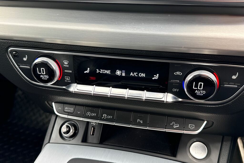 Audi Q5 Black #21