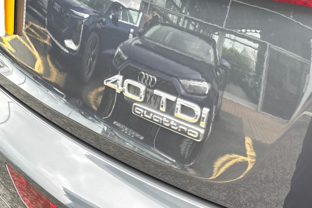 Audi Q5 Black #27