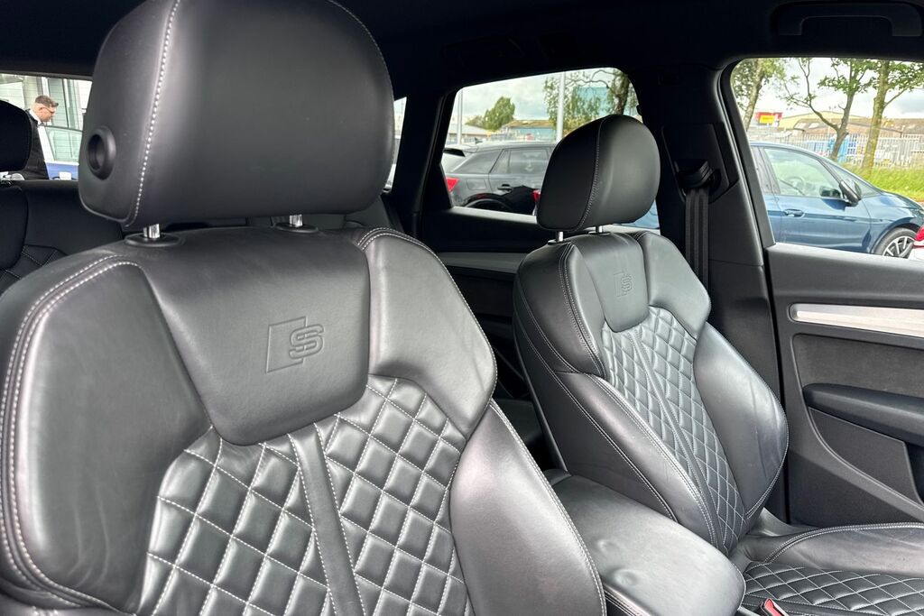 Audi Q5 Black #23