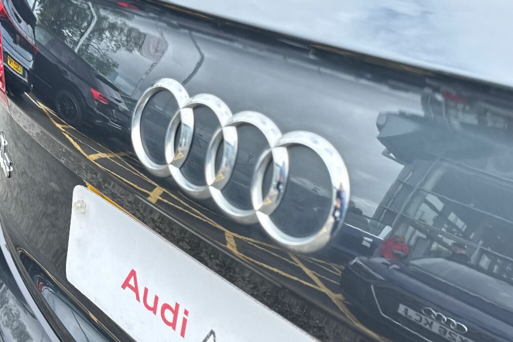 Audi Q5 Black #28