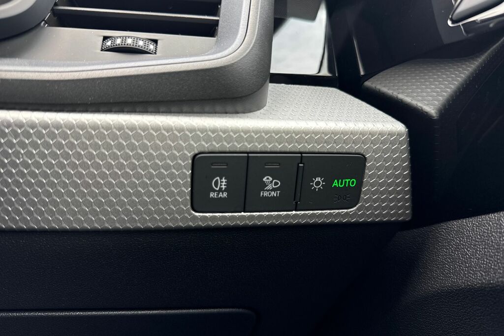 Audi A1 30 Tfsi Sport S Tronic White #39