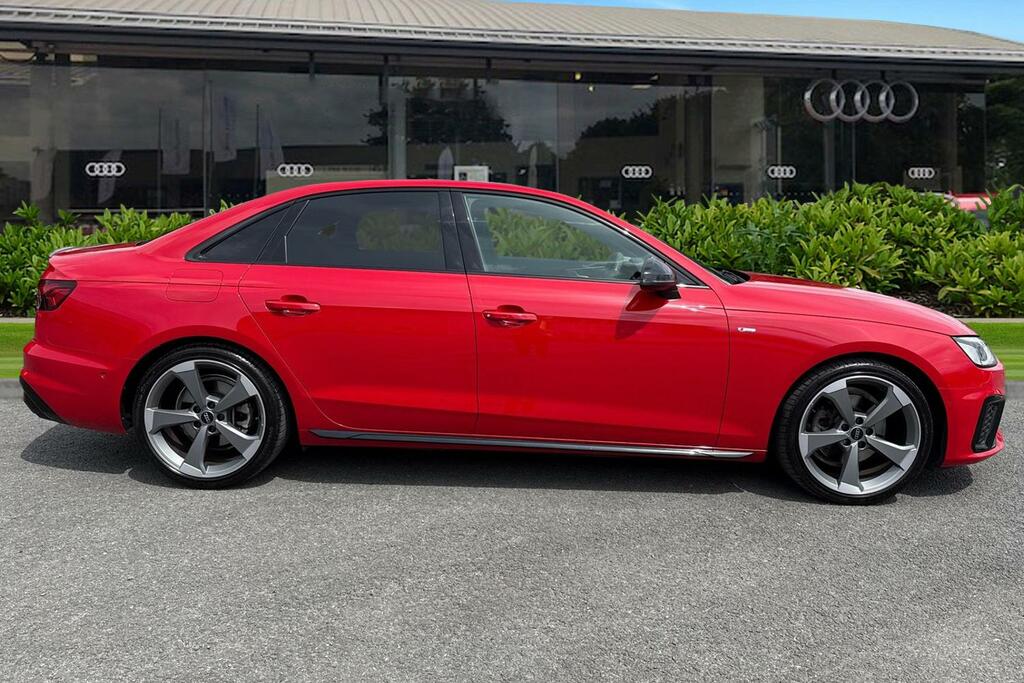 Audi A4 Black Edition 35 Tfsi 150 Ps S Tronic PF24UEO Red #3