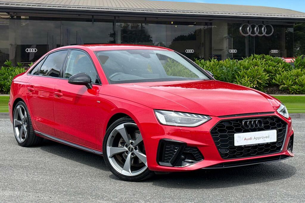 Audi A4 Black Edition 35 Tfsi 150 Ps S Tronic Red