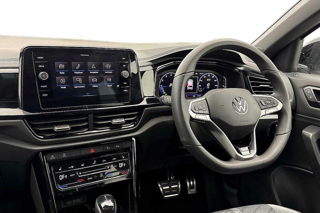 Volkswagen T-Roc 1.5 Tsi Black Edition Plus Dsg Sunroof, Led M DA75PYZ Silver #2