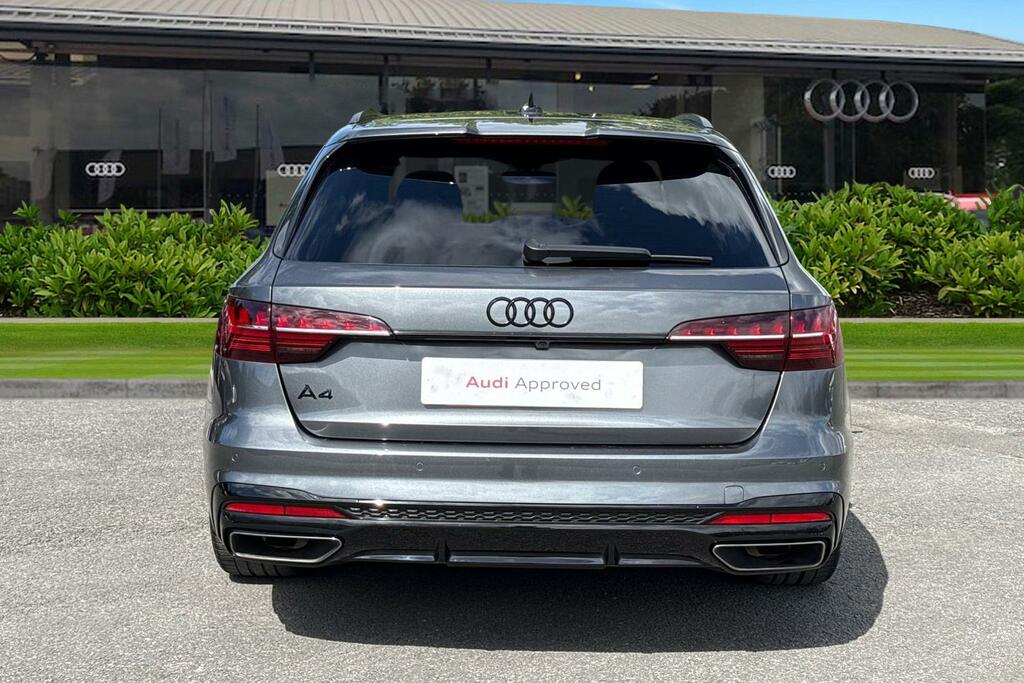 Audi A4 Avant Avant Black Edition 40 Tfsi 204 Ps S Tronic Grey #4