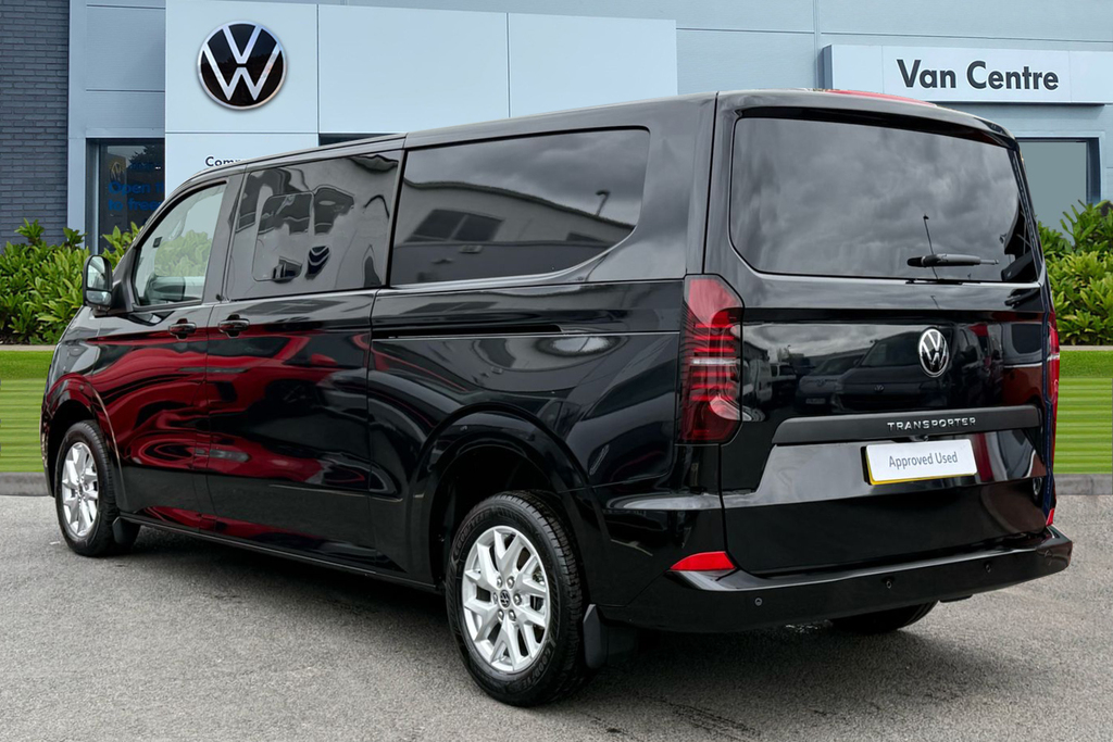 Volkswagen Transporter 2.0 Tdi 150 Commerce Pro Kombi Van Black #2