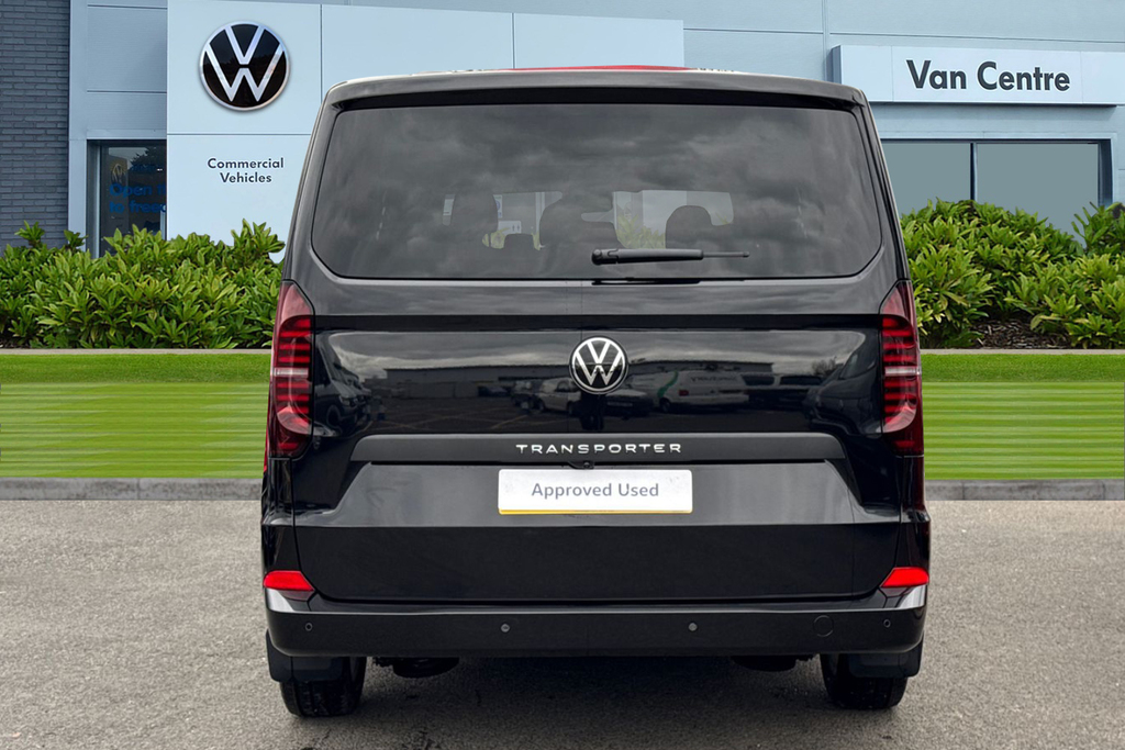 Volkswagen Transporter 2.0 Tdi 150 Commerce Pro Kombi Van Black #4