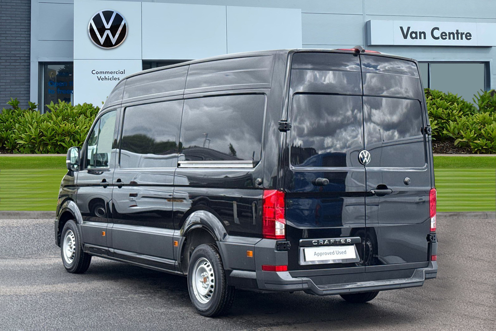 Volkswagen Crafter 2.0 Tdi 140Ps Commerce Plus High Roof Van Black #2