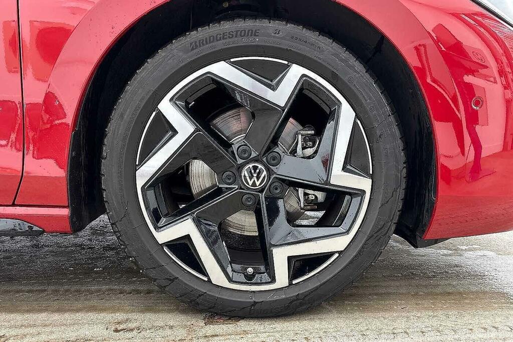 Volkswagen Passat 1.5 Etsi R-line Dsgtow Bar, Leather, Pan Roof Red #5