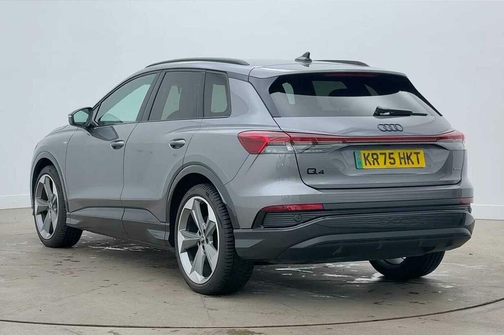 Audi Q4 E Tron Q4 Black Edition 45 E-tron Quattro 210,00 Kw Grey #3