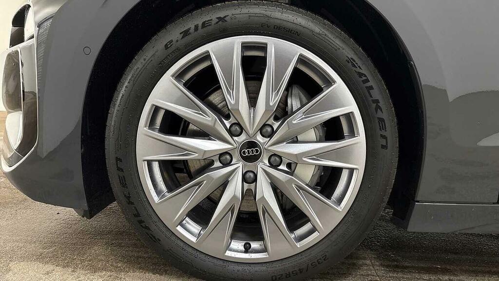 Audi A6 E-tron Avant Avant Sport E-tron Quattro 315,00 Kw Grey #4