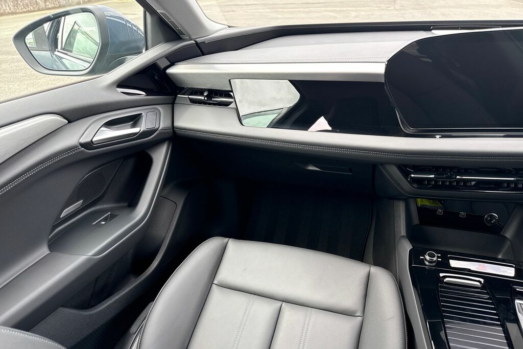 Audi A6 Avant Avant Launch Edition E-tron Performance 270,00 Kw White #14
