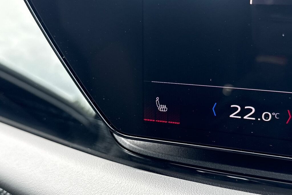 Audi A6 Avant Avant Launch Edition E-tron Performance 270,00 Kw White #46