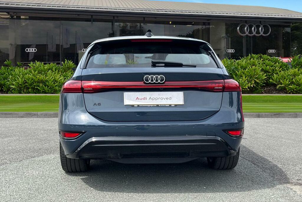 Audi A6 Avant Avant Sport E-tron Performance 270,00 Kw Blue #4