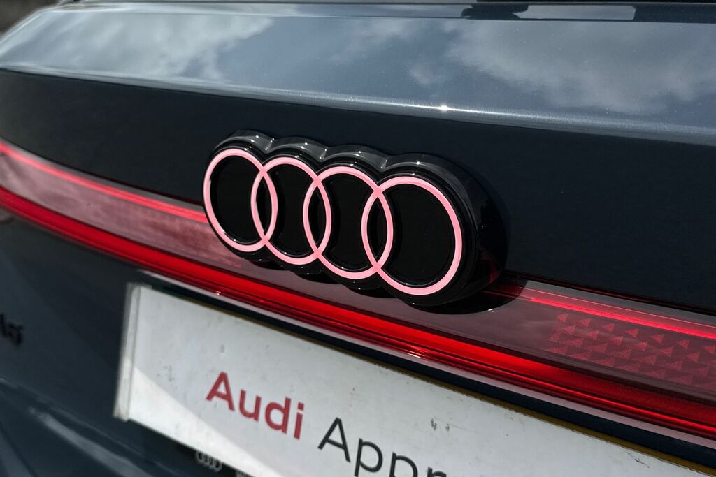 Audi A6 Avant Avant Launch Edition E-tron Performance 270,00 Kw White #36
