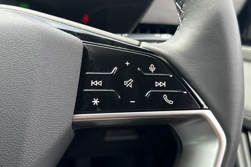 Audi A6 Avant Avant Launch Edition E-tron Performance 270,00 Kw White #53