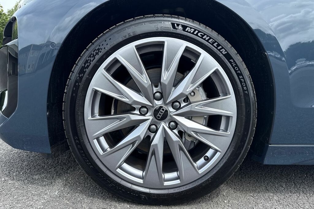 Audi A6 Avant Avant Launch Edition E-tron Performance 270,00 Kw White #23