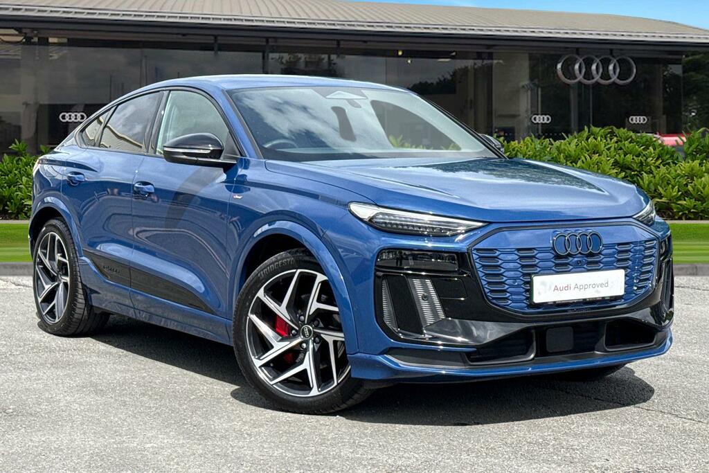Audi Q6 E-Tron Q6 Sportback Edition 1 E-tron Quattro 285,00 Kw Blue