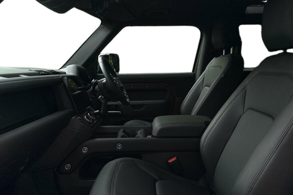Land Rover Defender 90 3.0 D250 90 X-dynamic Se Brown #3