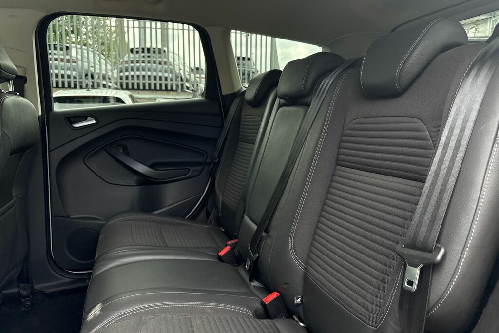 Ford Kuga Hatchback White #13