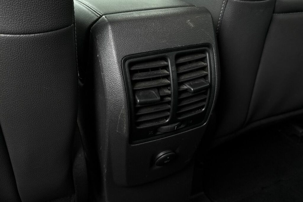Ford Kuga Hatchback White #35