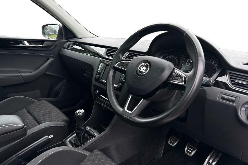 Skoda Rapid Spaceback Spaceback 1.4 Tdi Se Tech Dsg Euro 6 Ss White #13