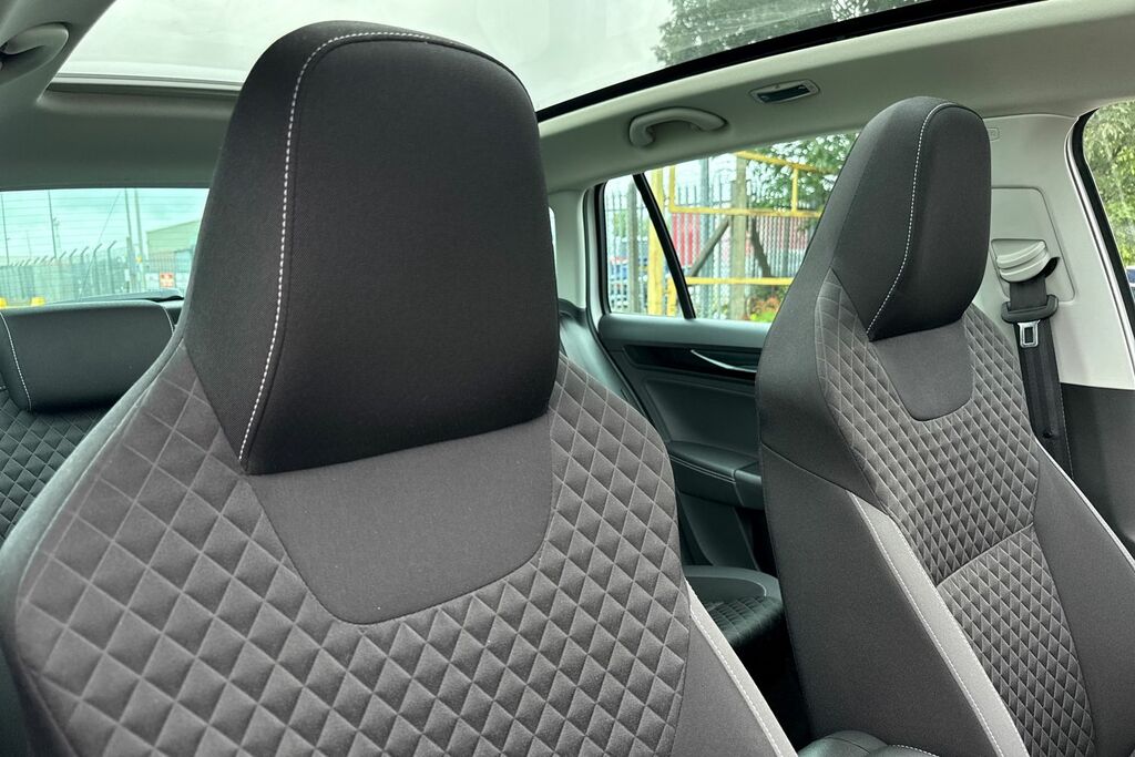 Skoda Rapid Spaceback Spaceback 1.4 Tdi Se Tech Dsg Euro 6 Ss White #23