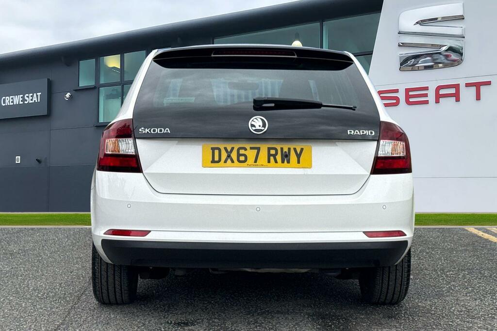 Skoda Rapid Spaceback 1.0 Tsi Se Sport Euro 6 Ss White #4