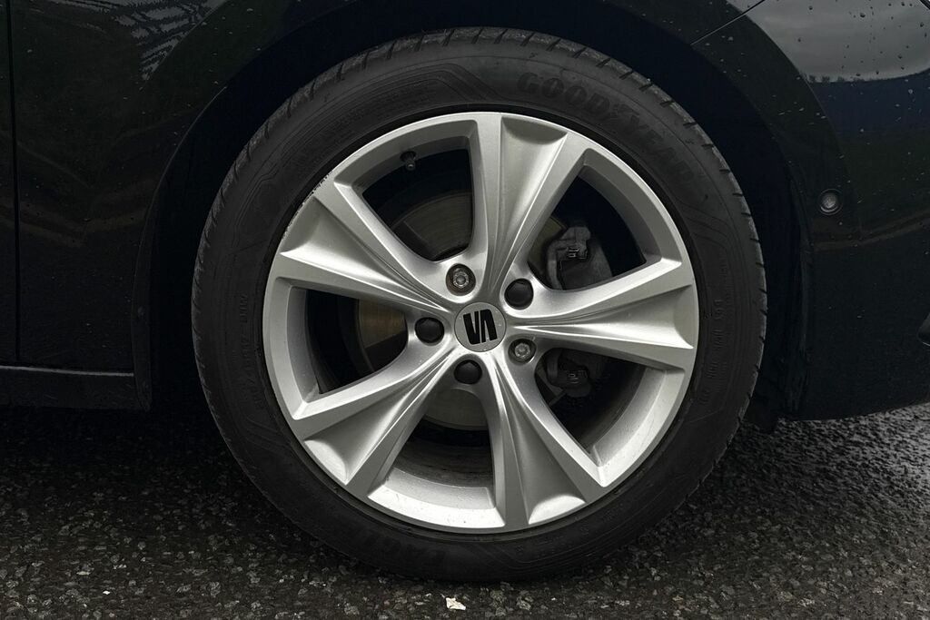 Seat Leon Hatchback Grey #10