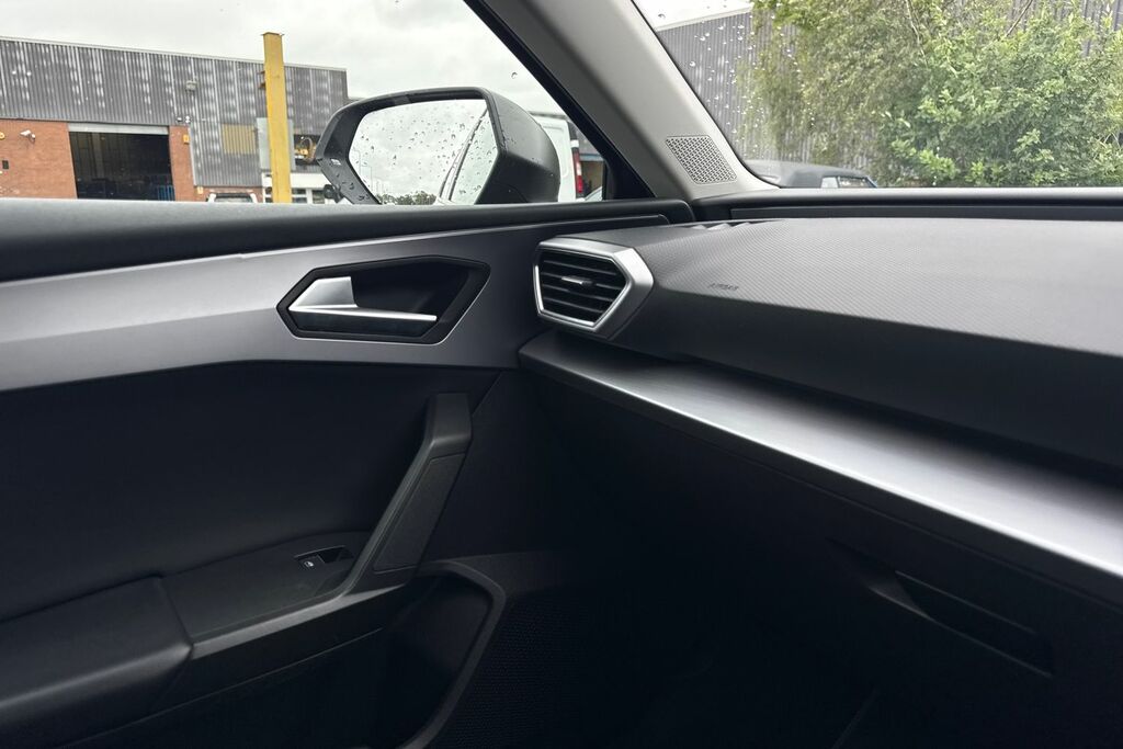 Seat Leon Hatchback Grey #32