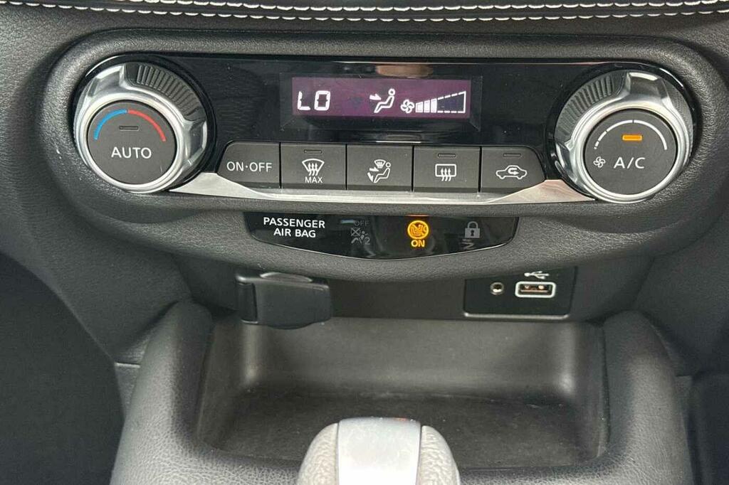 Nissan Juke Tekna Grey #14