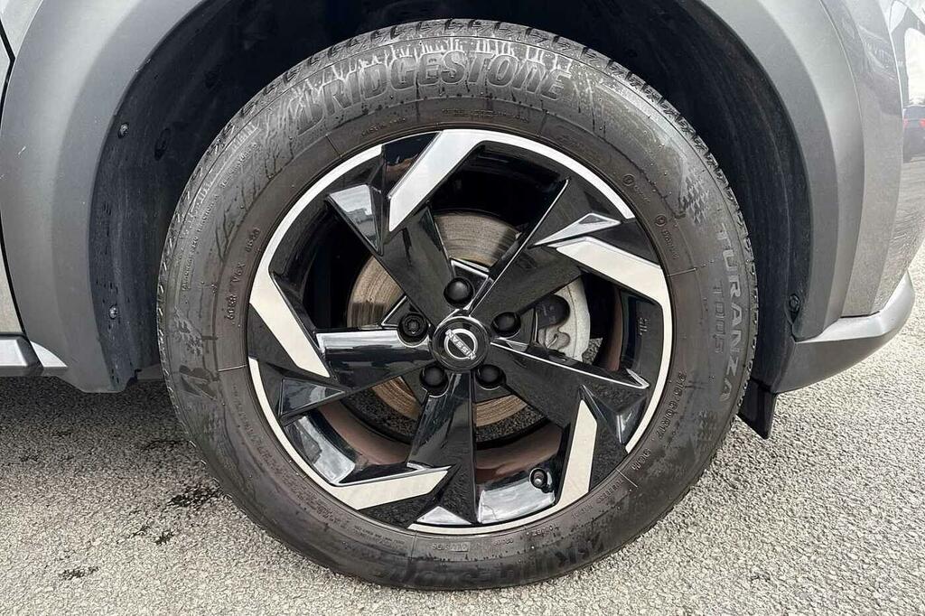 Nissan Juke Tekna Grey #9