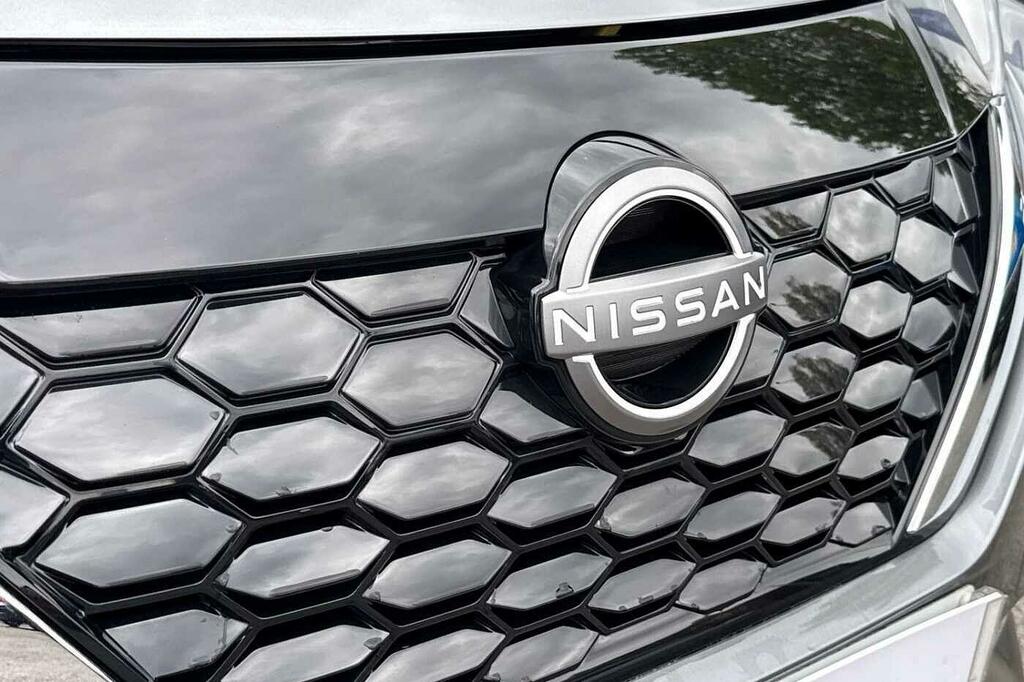 Nissan Juke Tekna Grey #29
