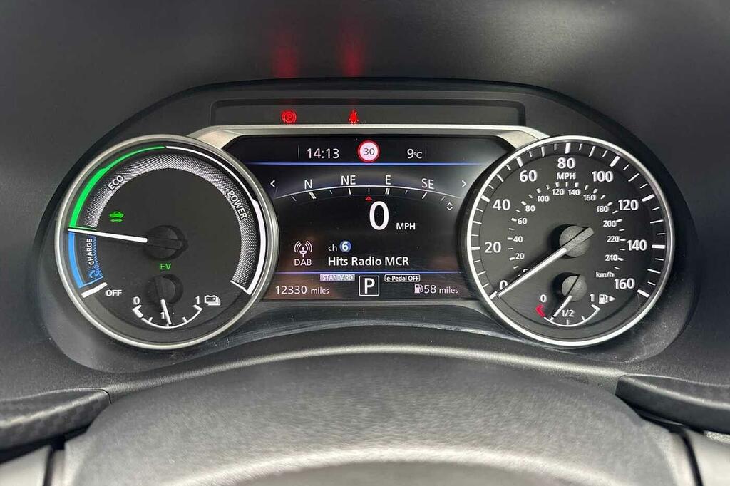 Nissan Juke Tekna Grey #11