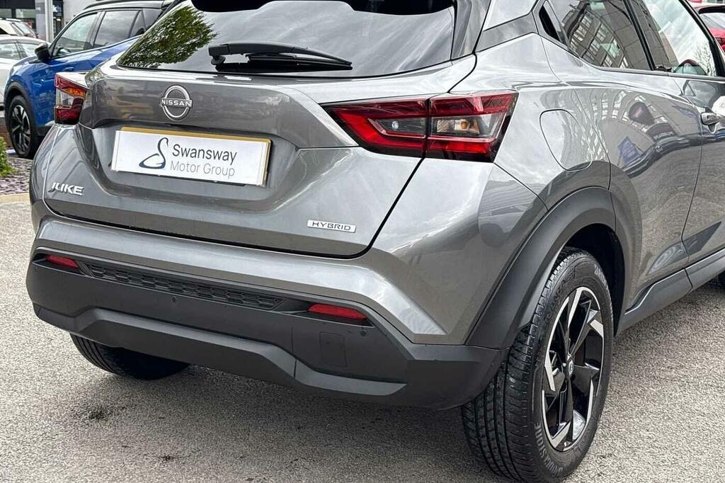 Nissan Juke Tekna Grey #17