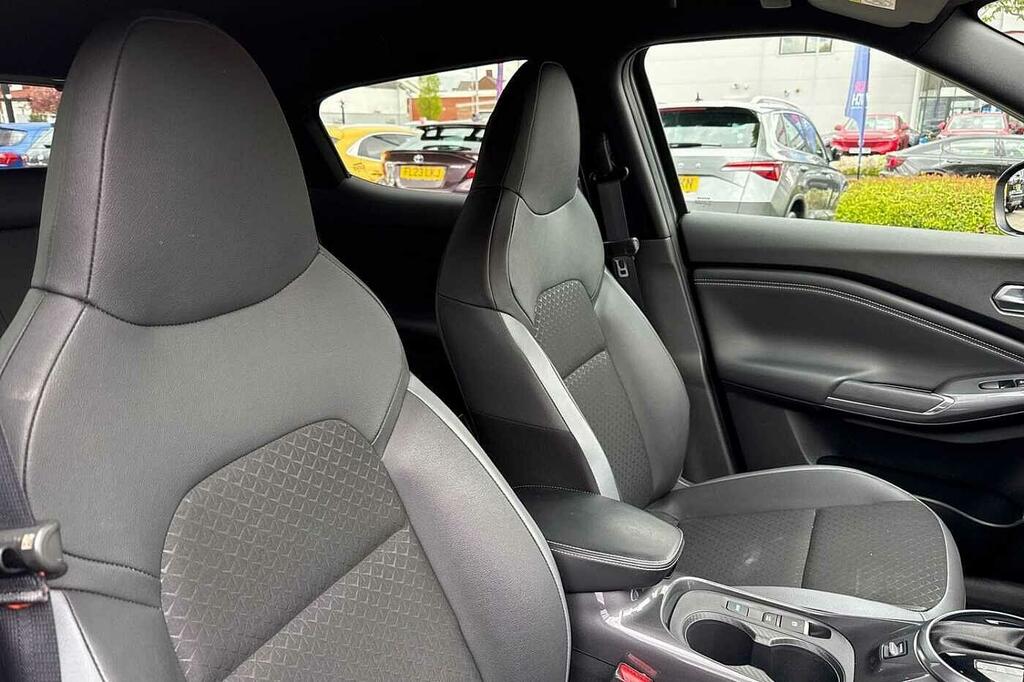 Nissan Juke Tekna Grey #21