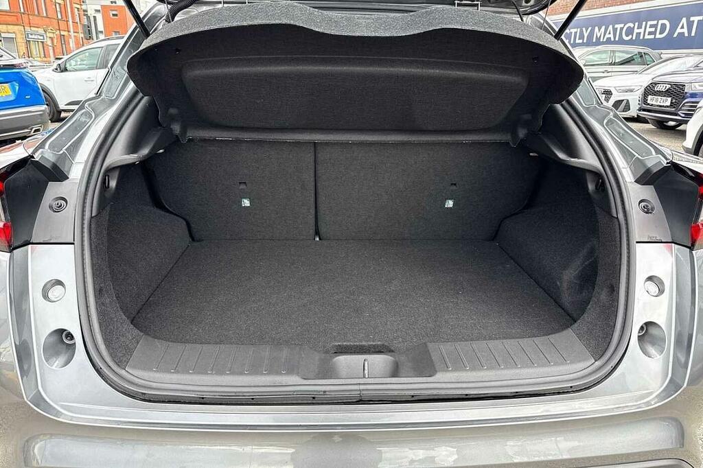 Nissan Juke Tekna Grey #16