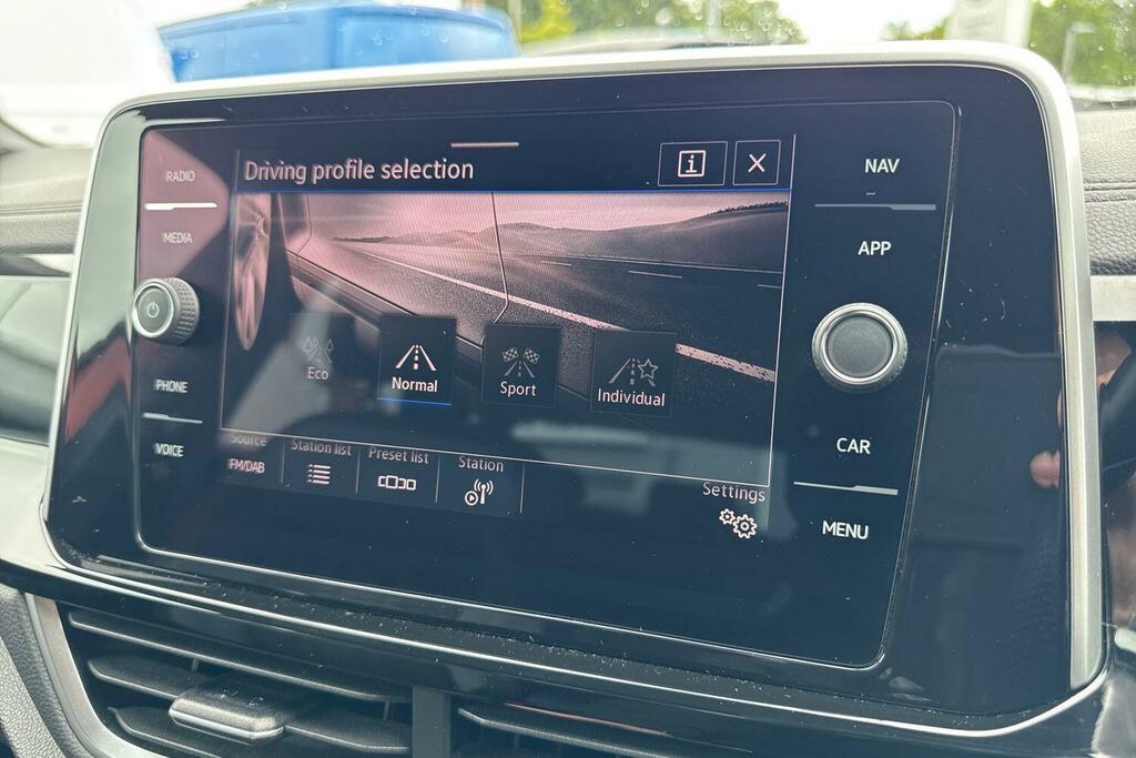 Volkswagen T-Roc 1.5 Tsi Style Dsg White #46
