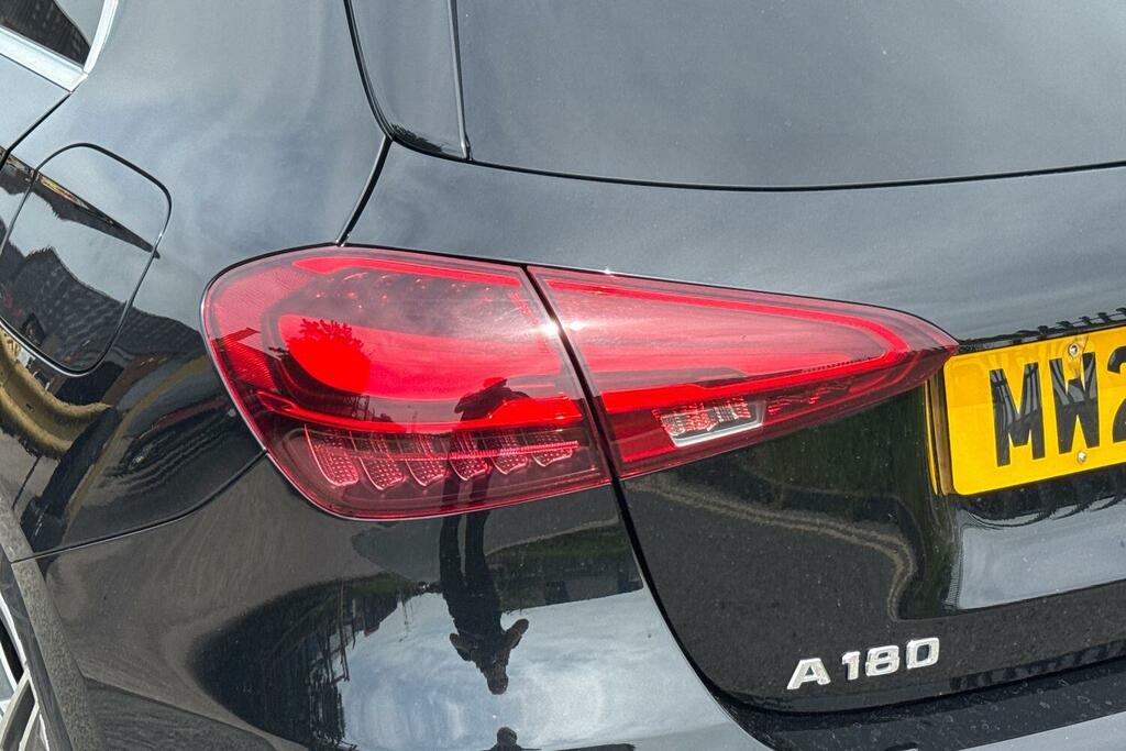 Mercedes-Benz A Class A180 Amg Line Premium Yellow #26