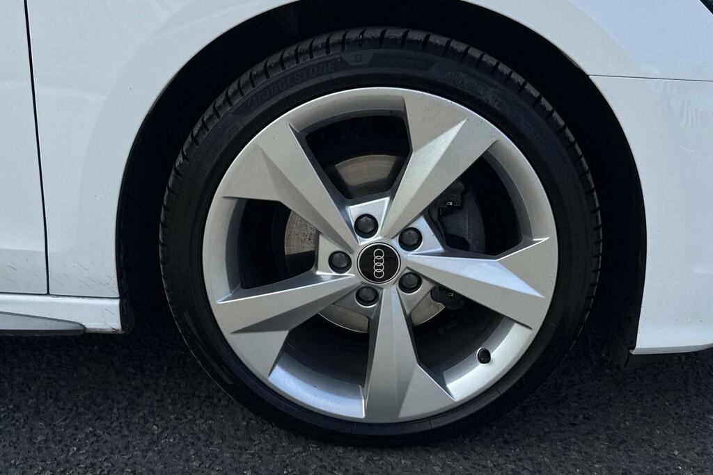 Audi A3 1.5 Tfsi 35 S Line Sportback S Tronic Euro 6 Ss White #6