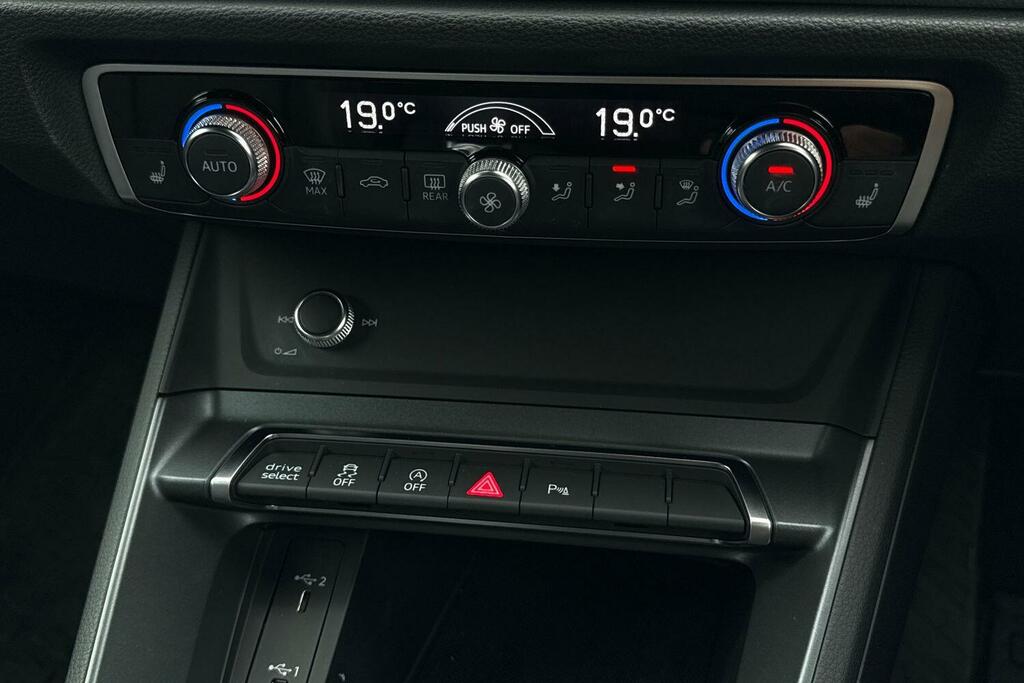 Audi Q3 35 Tdi S Line S Tronic Comfortsound Pack  #18