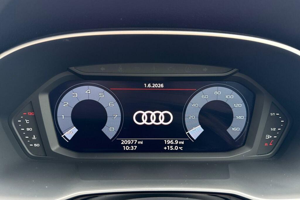 Audi Q3 35 Tdi S Line S Tronic Comfortsound Pack  #36