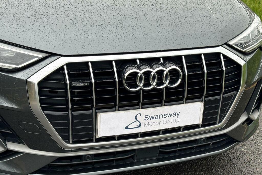 Audi Q3 35 Tdi S Line S Tronic Comfortsound Pack  #42