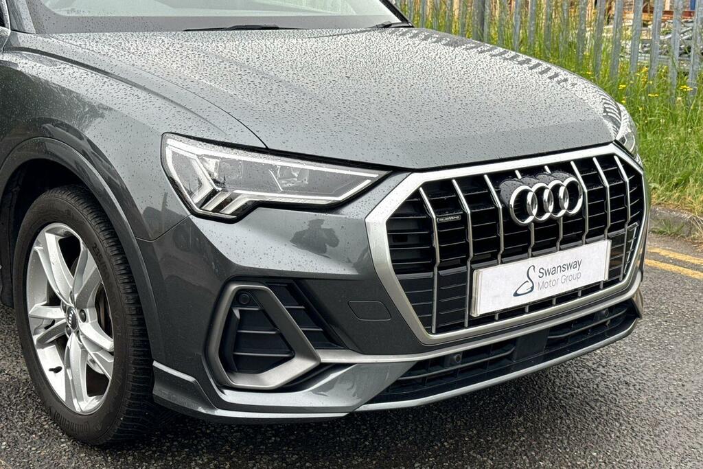 Audi Q3 35 Tdi S Line S Tronic Comfortsound Pack  #16