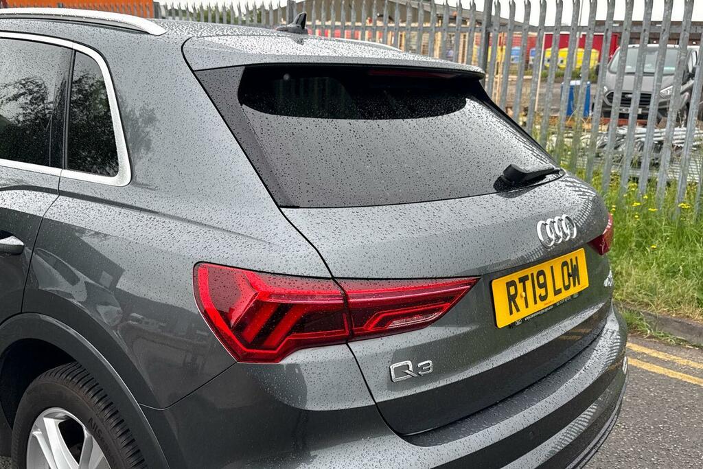 Audi Q3 35 Tdi S Line S Tronic Comfortsound Pack  #15