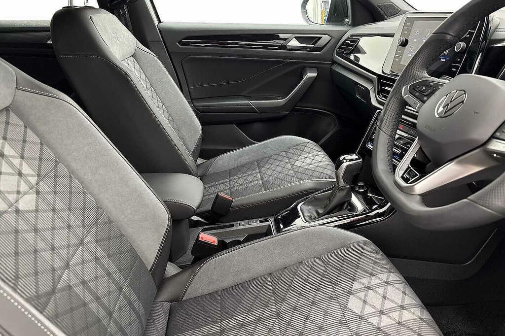 Volkswagen T-Roc 1.5 Tsi R-line Dsg White #10