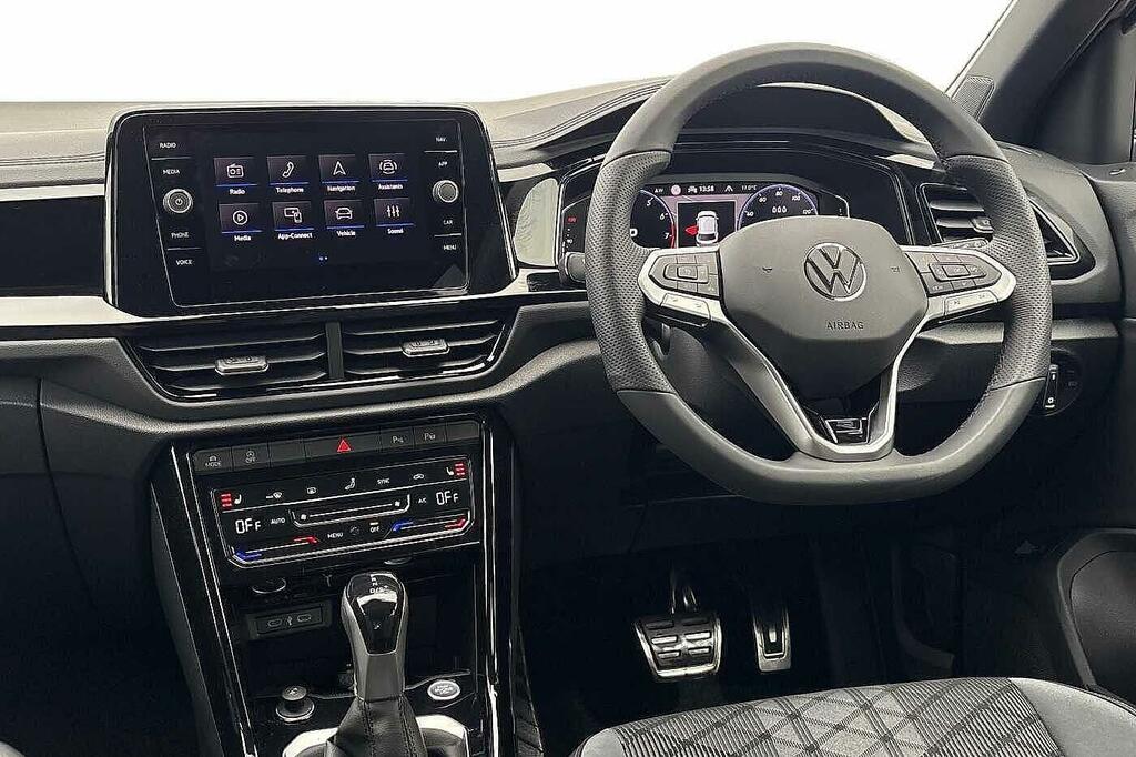 Volkswagen T-Roc 1.5 Tsi Black Edition Plus Dsg Sunroof, Iq L Silver #2