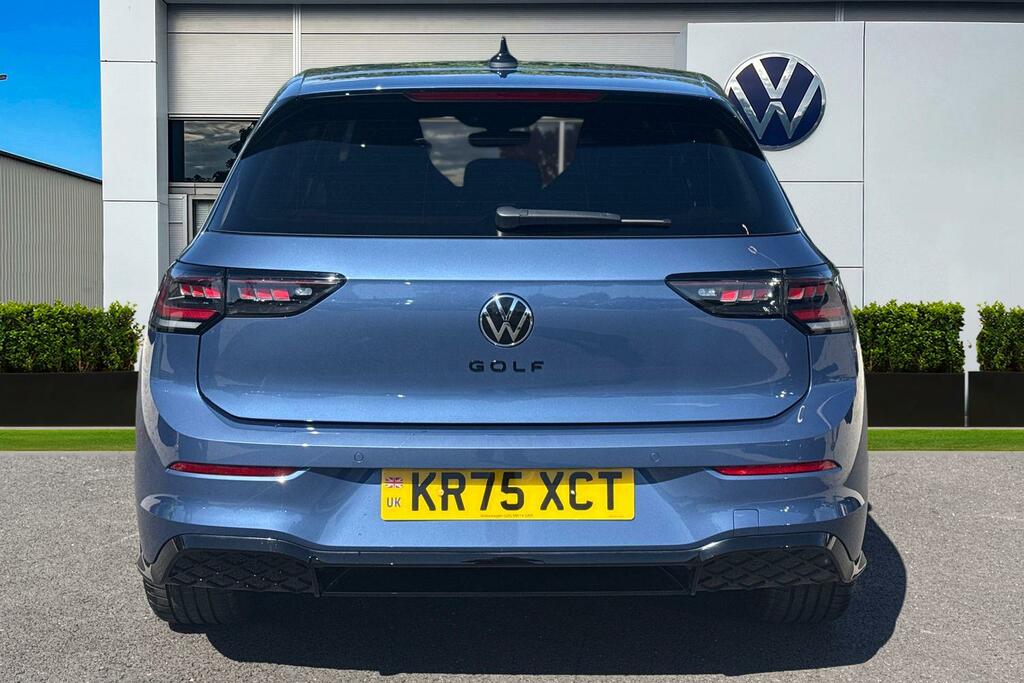 Volkswagen Golf 2.0 Tdi 150 Black Edition Dsg Blue #4