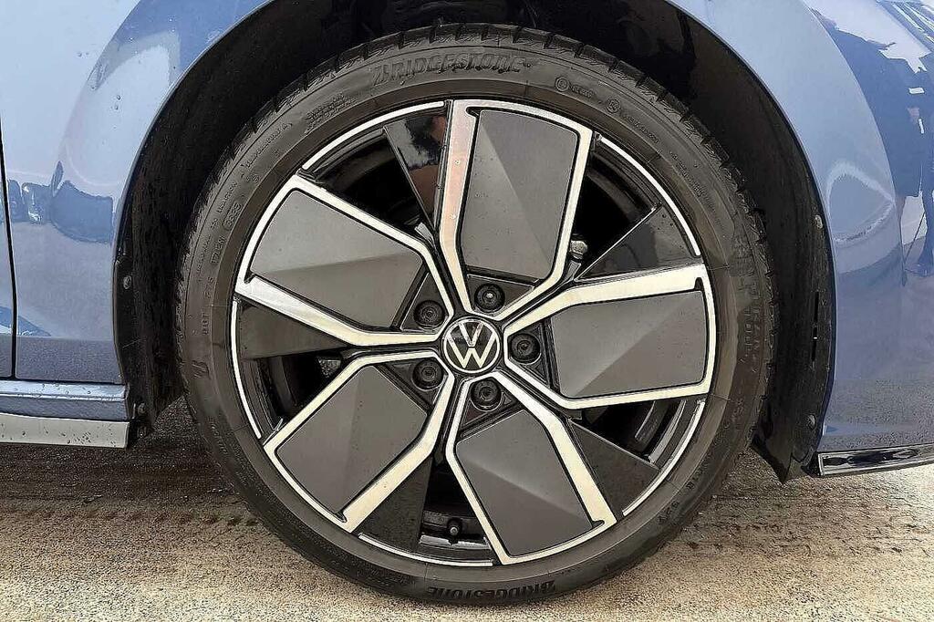Volkswagen Golf 2 L R Black Edition Tsi 4Motion 4Wd  #5