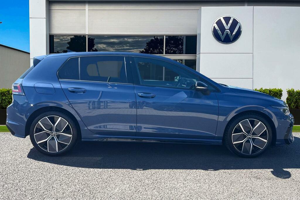 Volkswagen Golf 2.0 Tdi 150 Black Edition Dsg Blue #3